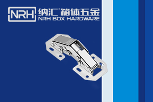 安装门铰链前的准备工作   